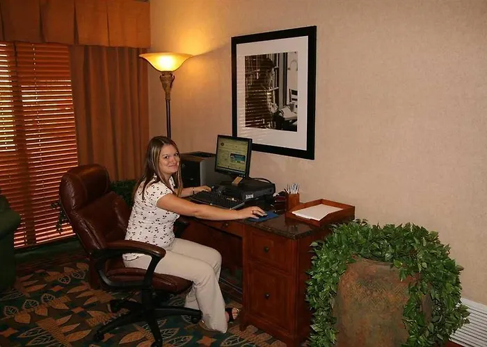Hampton Phoenix-chandler Hotel